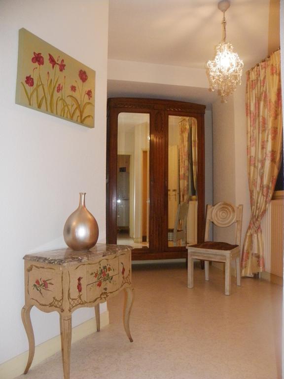 Bed and Breakfast Les Malvaux Huriel Zewnętrze zdjęcie